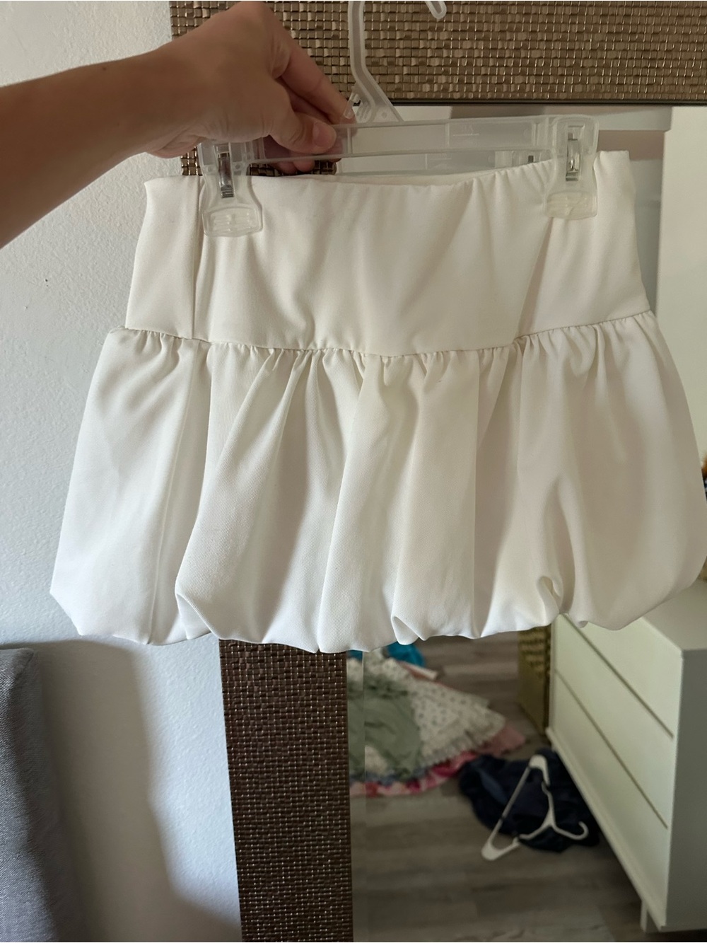 SHEIN White Bubble Skater Mini Skirt